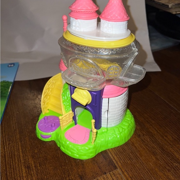 ⭐️Squinkies Wedding Surprise Castle Dispenser Colorful Kids Playset - Picture 4 of 8